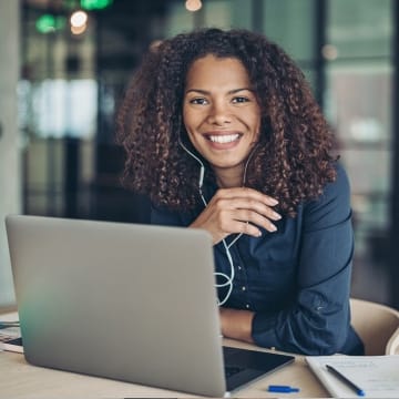 Reseña de una gerente de gestoría.